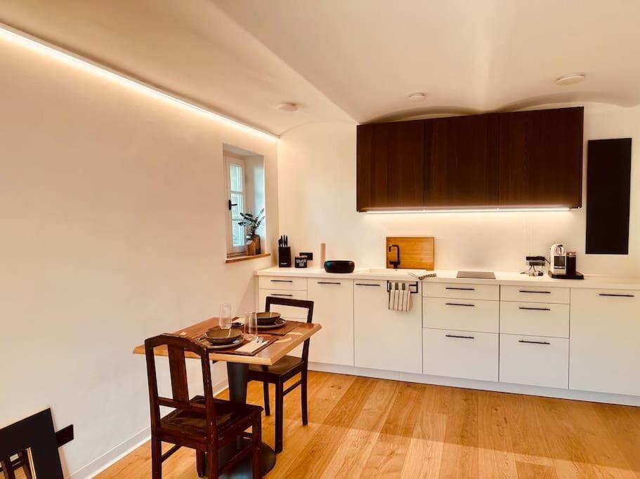 2 Sindelfingen Boeblingen Calw Apartment